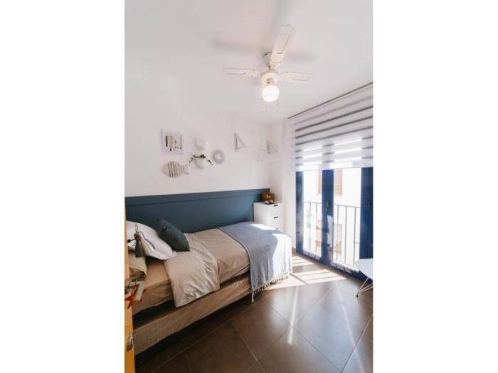 Sitges Spaces Deluxe Beach Apartment- 3 Bedroom, 2 Bathroom, Next To Beach, Sleeps 6 Kültér fotó